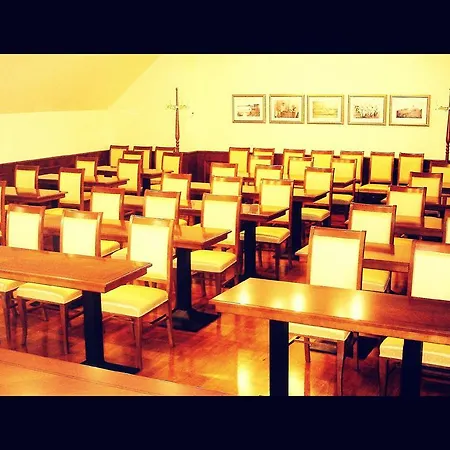 Dvorec Jeruzalem Hotel