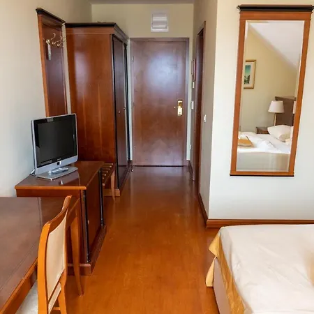 Dvorec Jeruzalem 4* Ivanjkovci