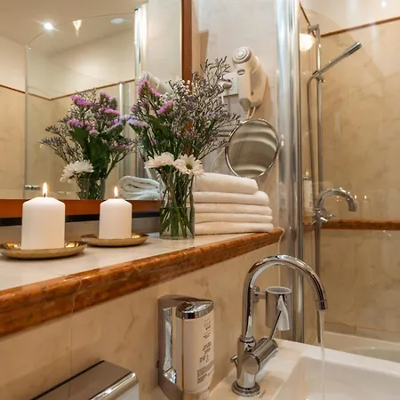 Dvorec Jeruzalem Otel 4*