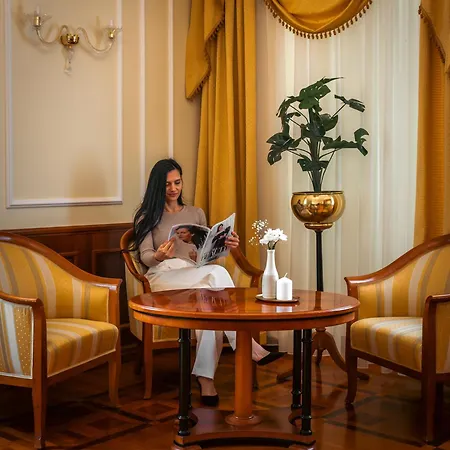 Dvorec Jeruzalem Hotel