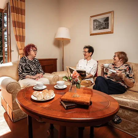 Dvorec Jeruzalem Hotel Ivanjkovci