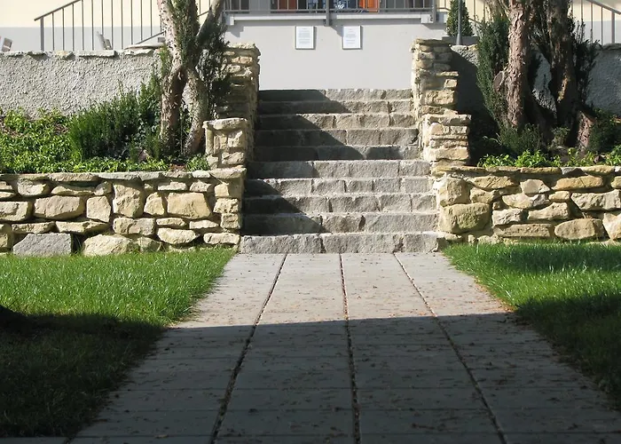 מלון Dvorec Jeruzalem